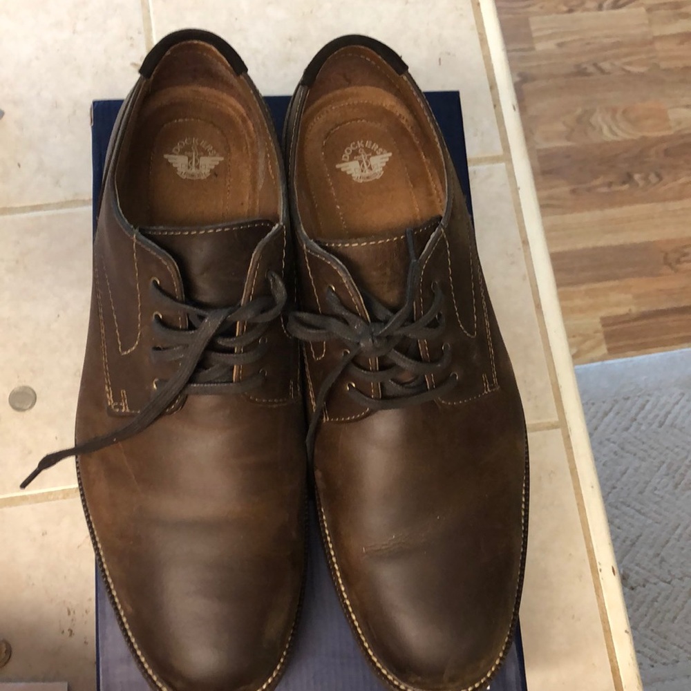 Dockers Men’s Parkway Oxford 13 W Only worn once!!